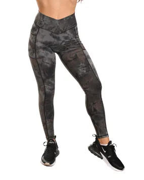 Effortless Vortex Pocket Leggings - Black Tie Dye