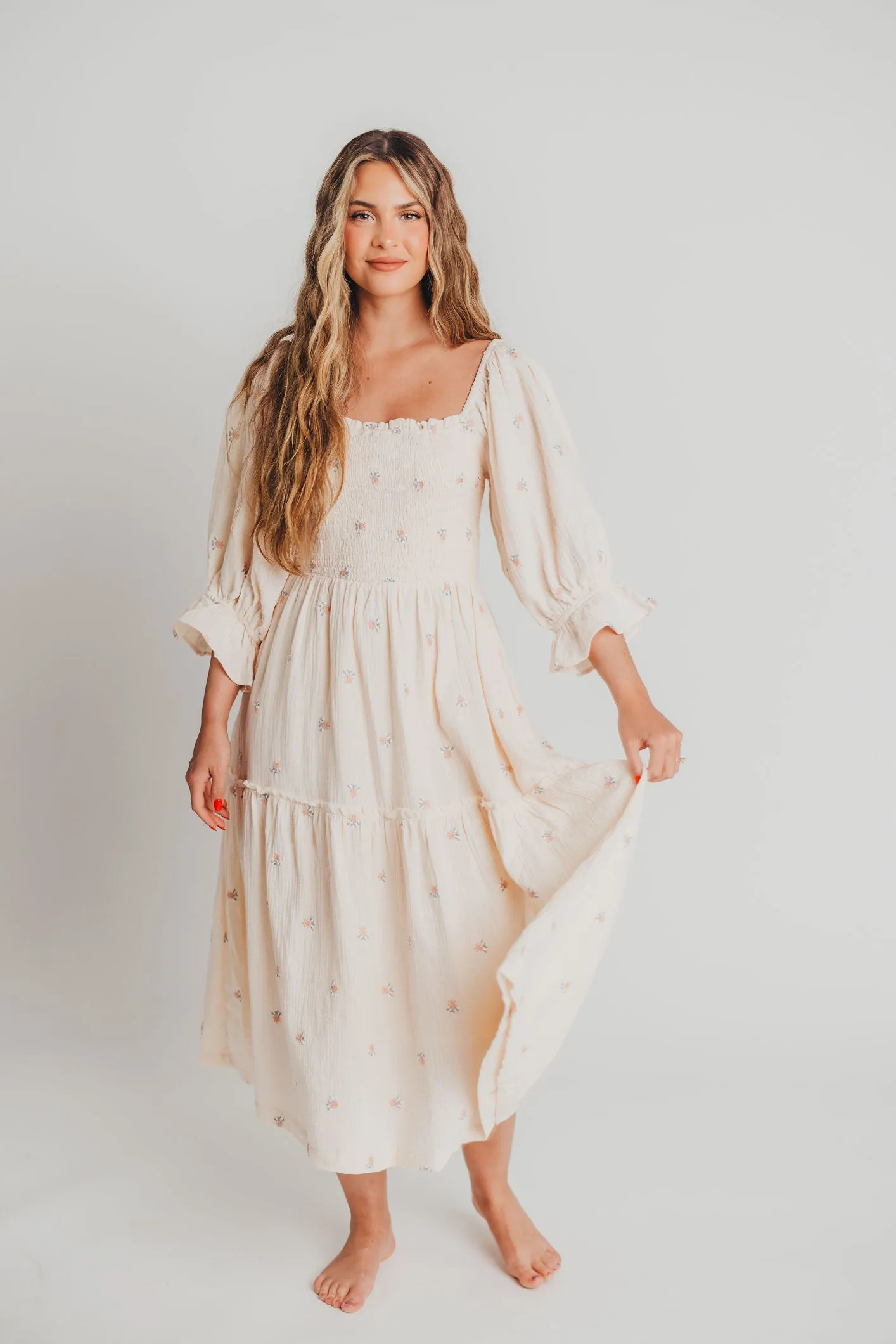 Evie Floral Maxi in Cream - Bump Friendly