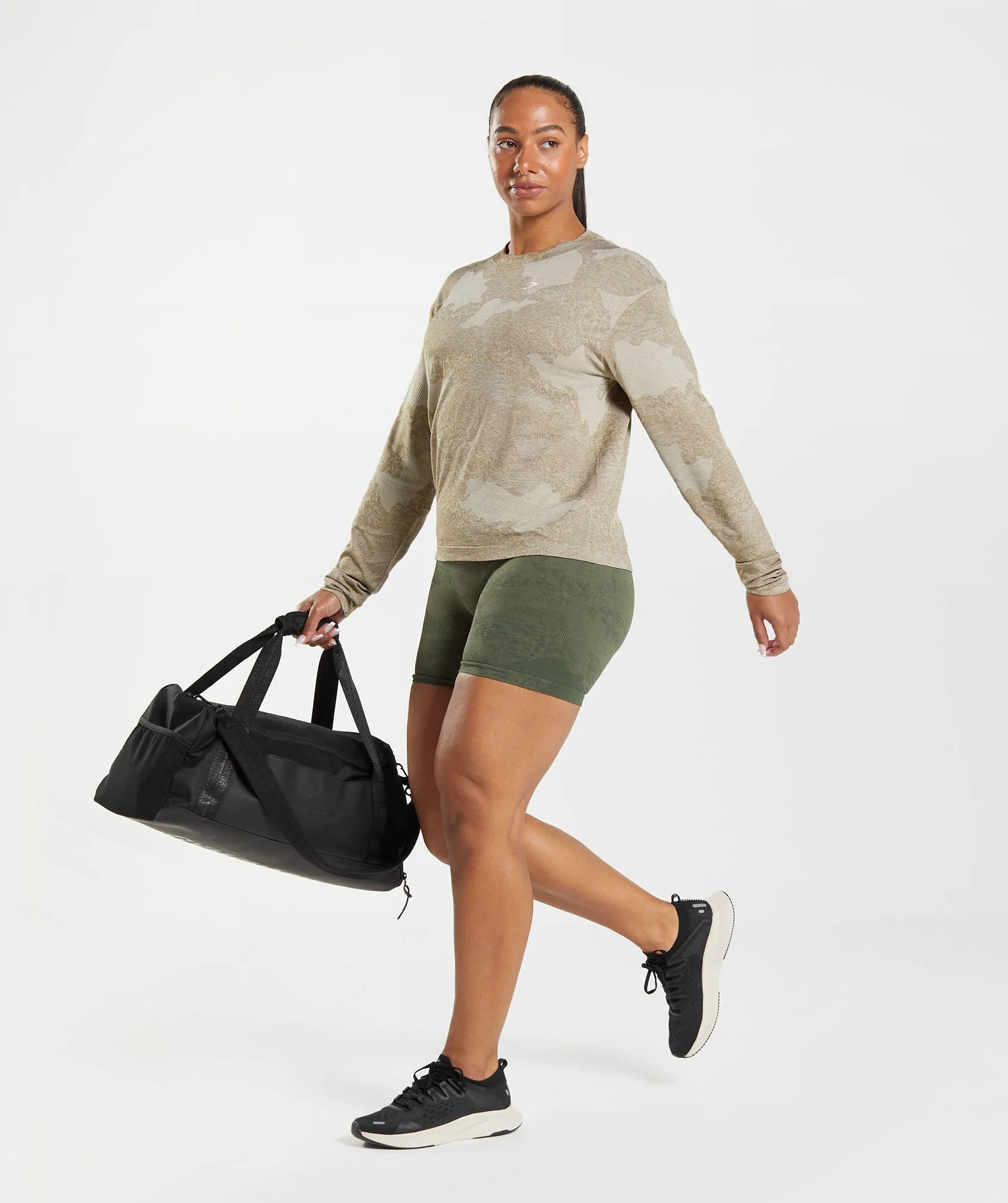 Gymshark Adapt Camo Seamless Long Sleeve Top - Pebble Grey/Soul Brown