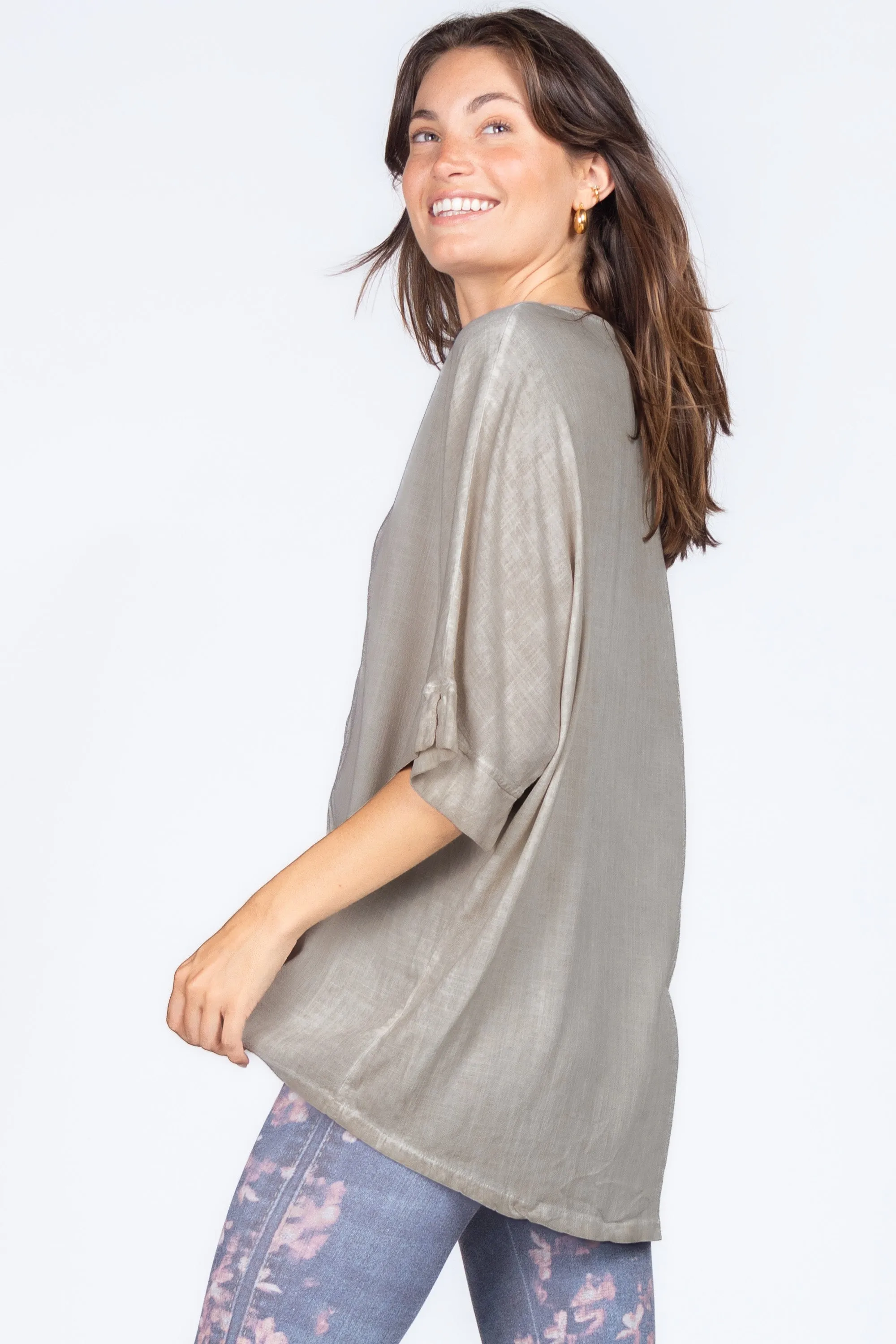 Loose Fit V-Neck Top