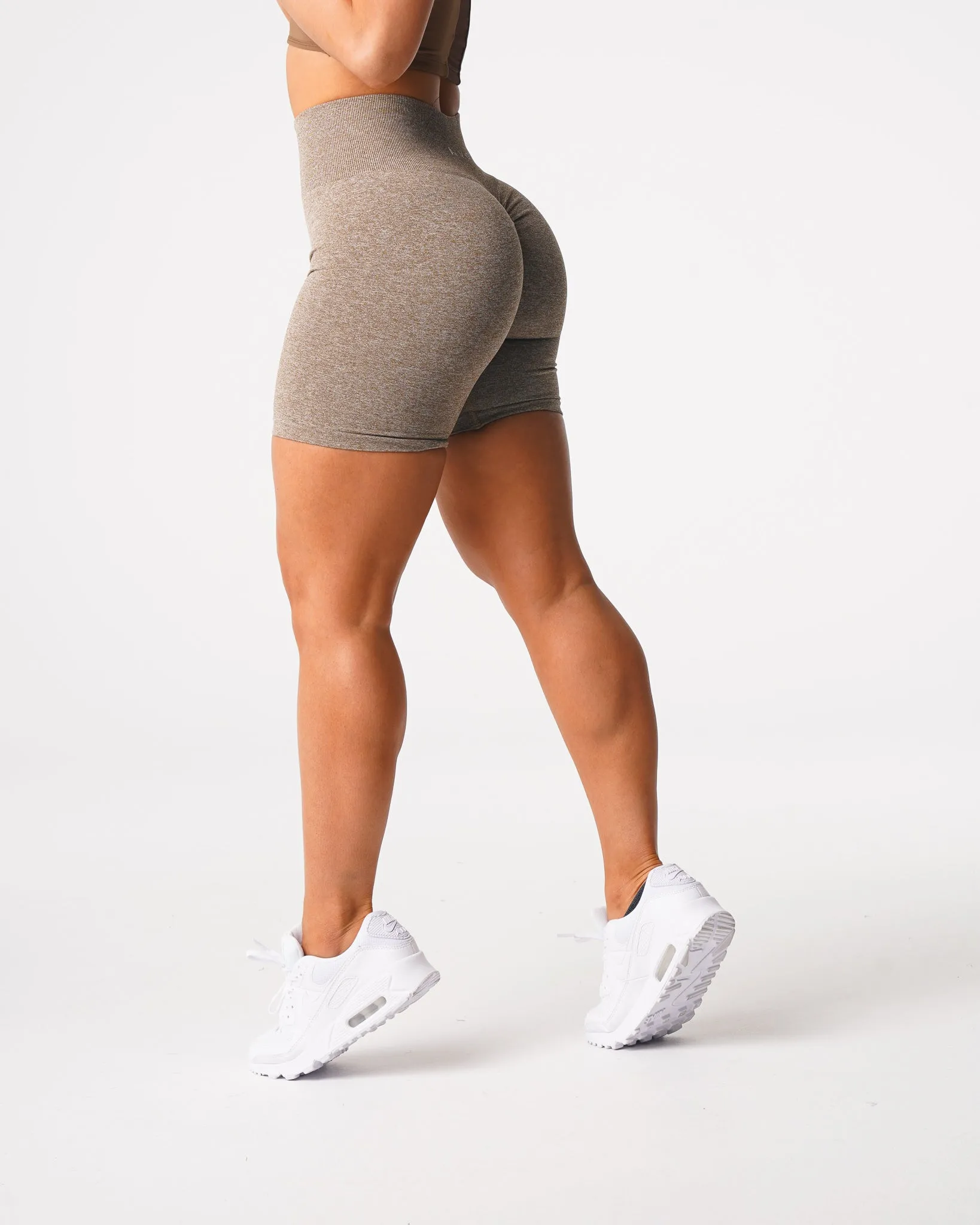 Mocha Scrunch Seamless Shorts