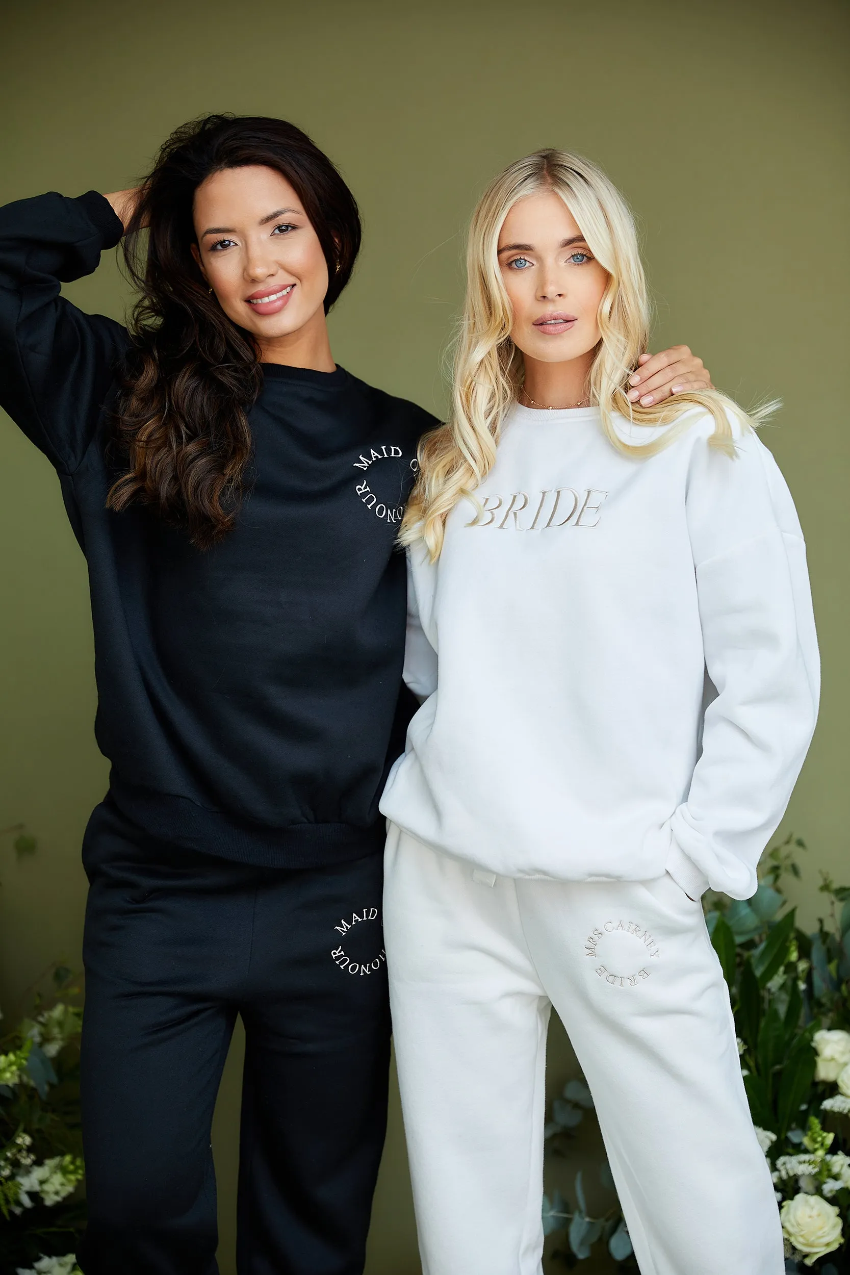 Personalised Bridal Sweatshirt and Jogger Tracksuit - Black