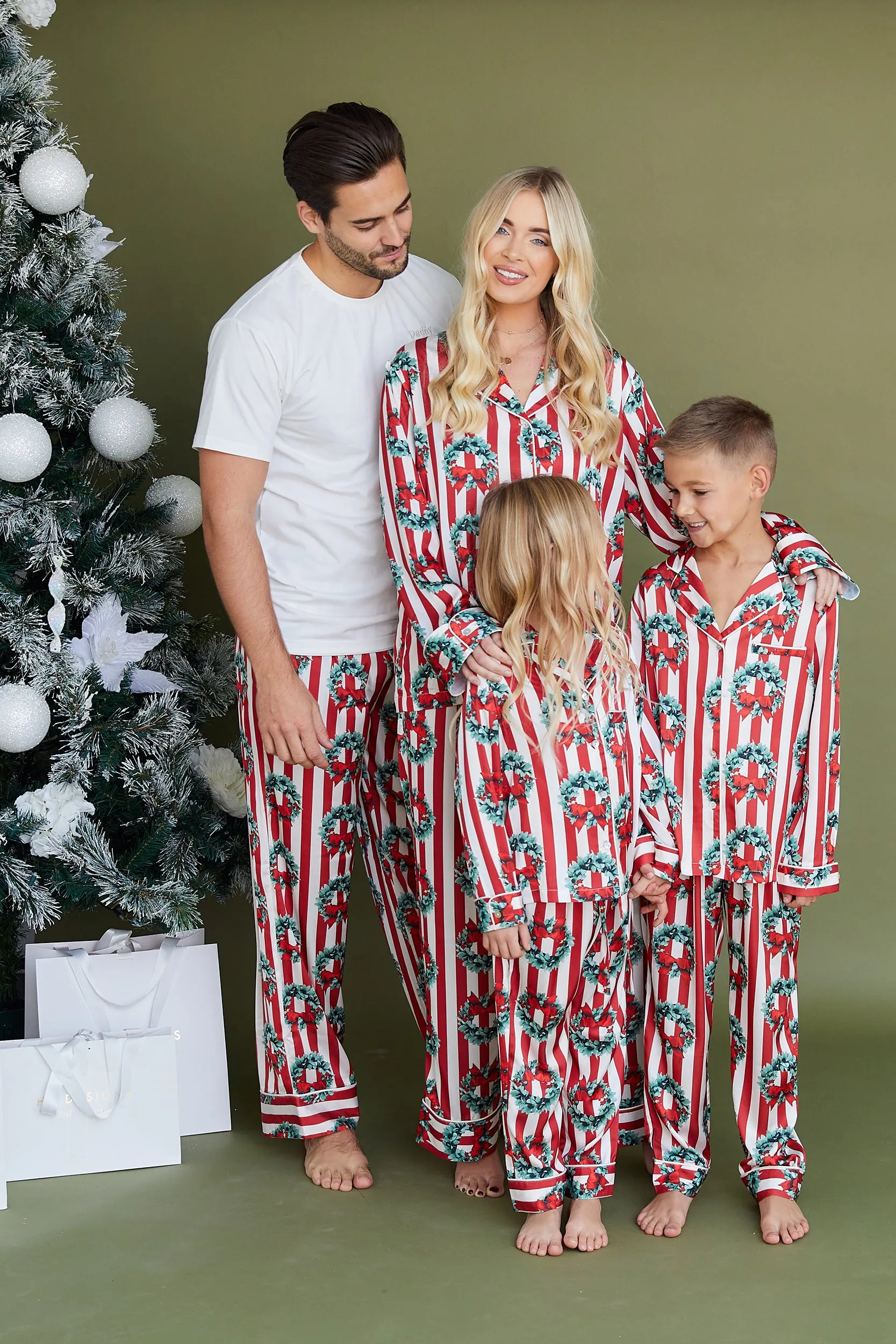 Personalised Children's Luxury Christmas Long Sleeve Pyjama Set - Stripe/Wreath