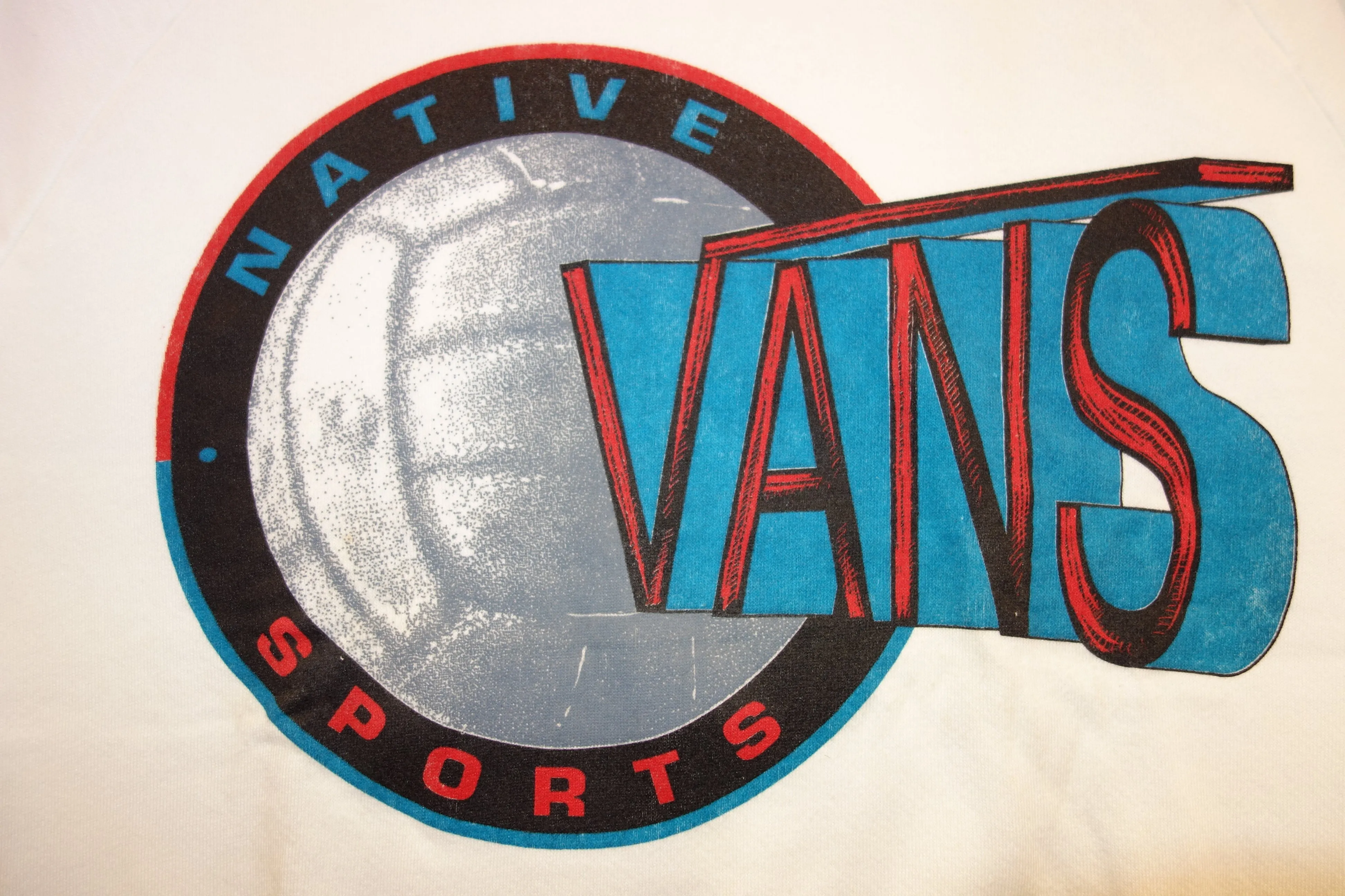 vintage van's sports sweatshirt ~ M